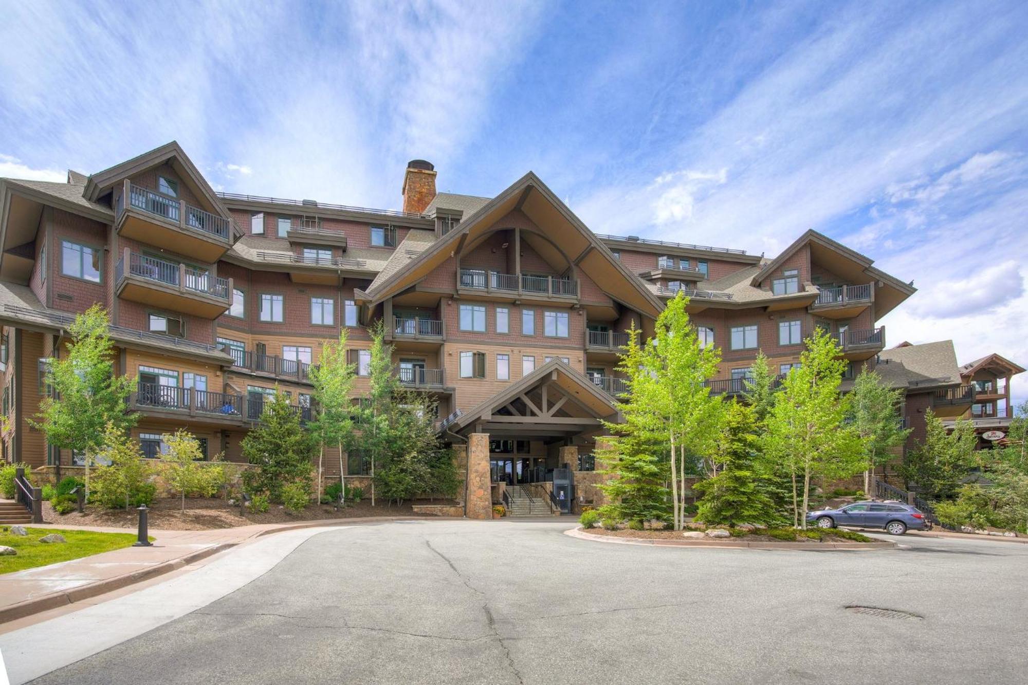 Crystal Peak Lodge By Vail Resorts Breckenridge Exterior photo