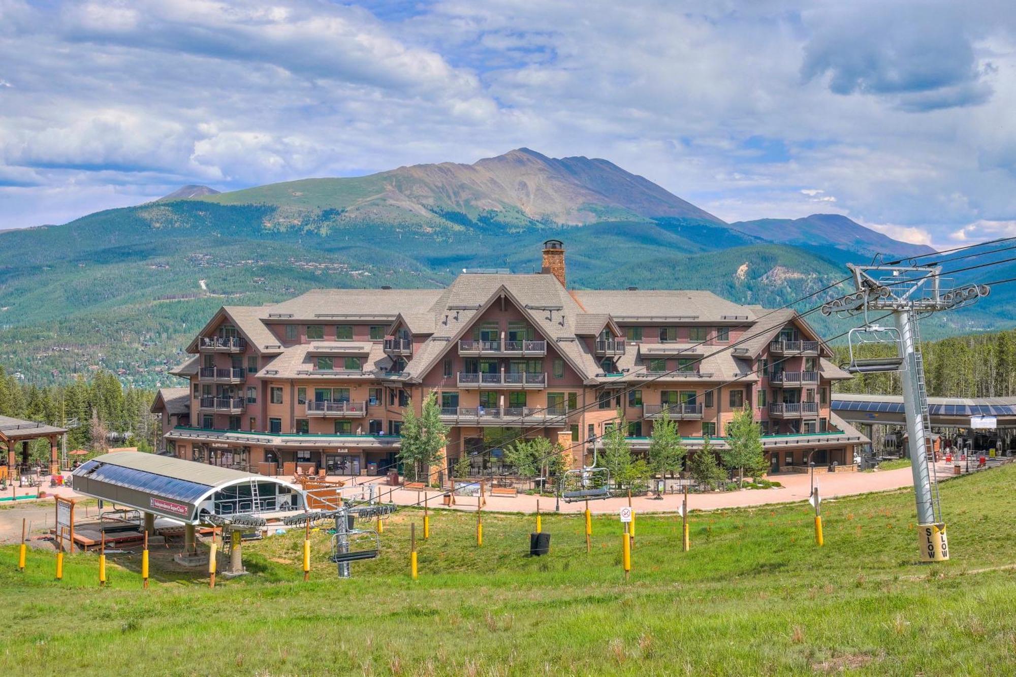Crystal Peak Lodge By Vail Resorts Breckenridge Exterior photo