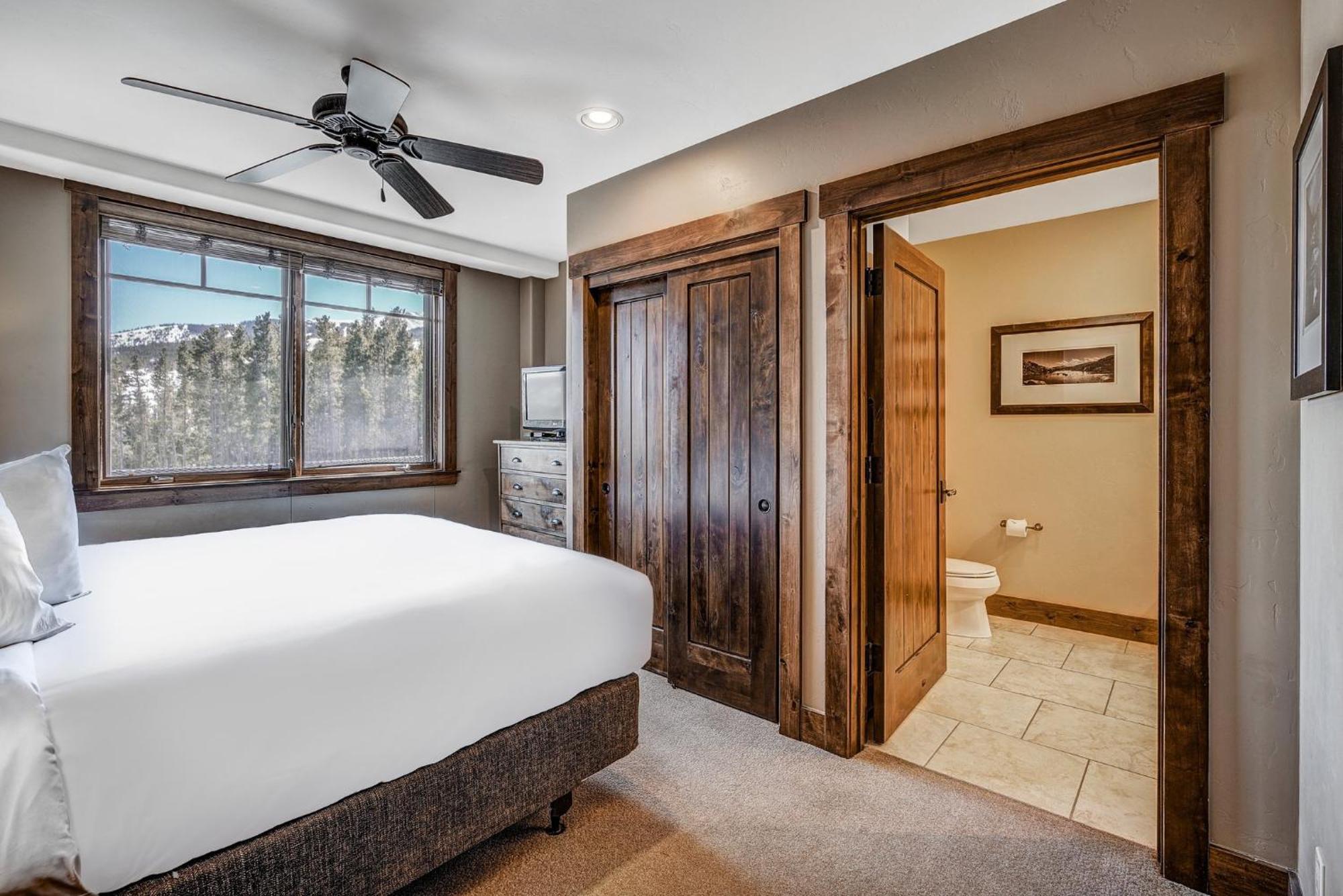 Crystal Peak Lodge By Vail Resorts Breckenridge Exterior photo